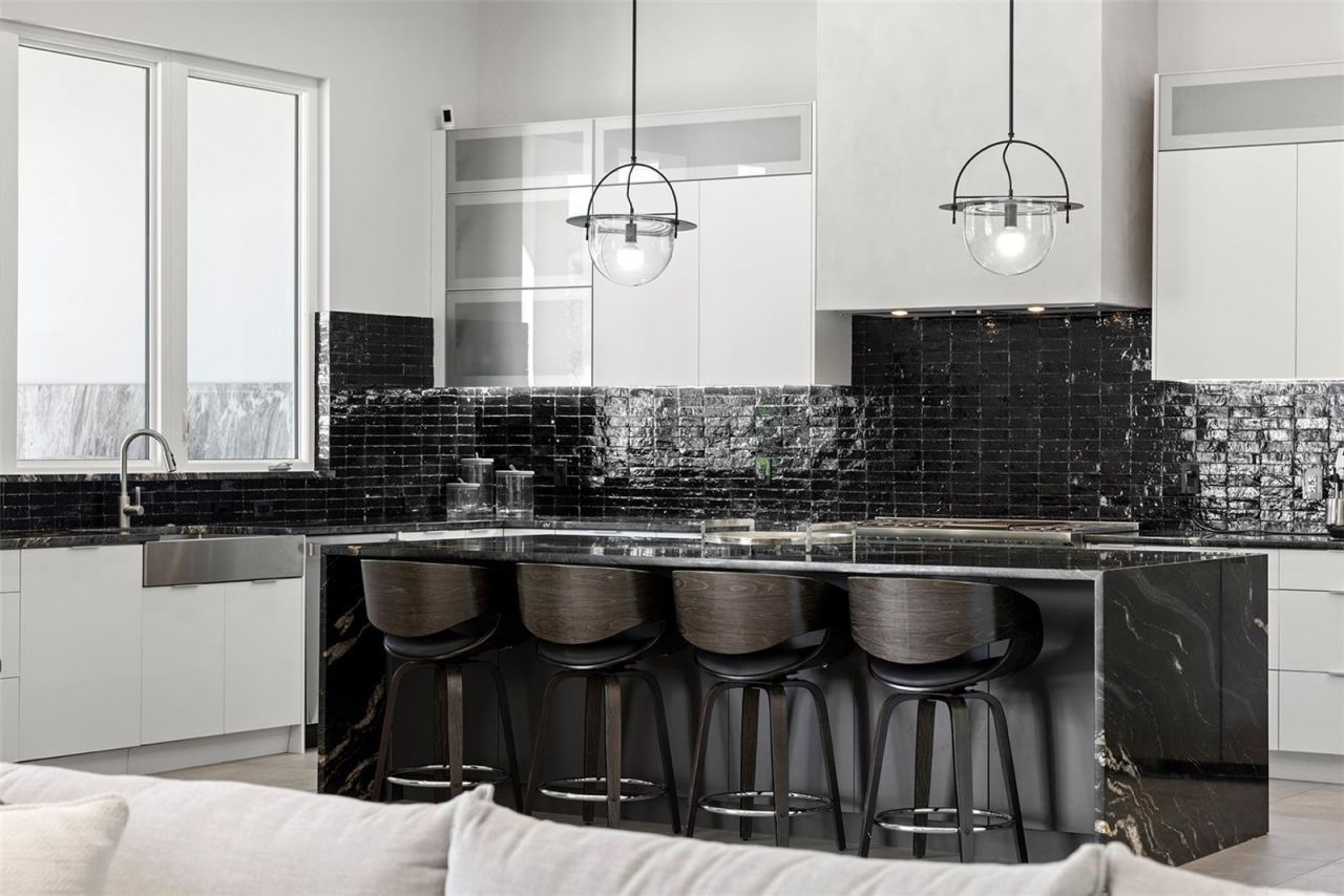 4924 W San Rafael Street, Tampa, FL 33629 Photo