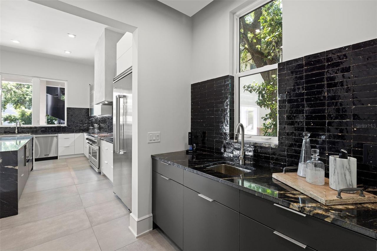 4924 W San Rafael Street, Tampa, FL 33629 Photo