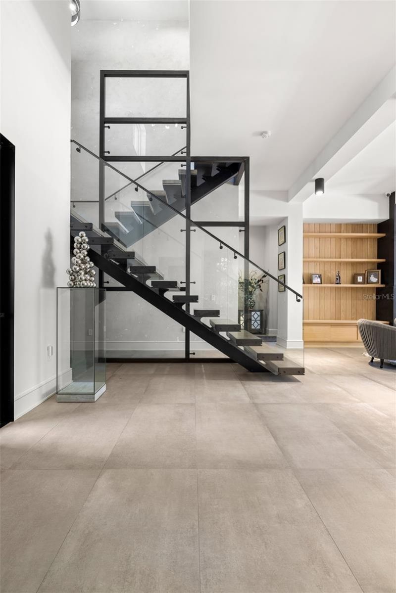 4924 W San Rafael Street, Tampa, FL 33629 Photo