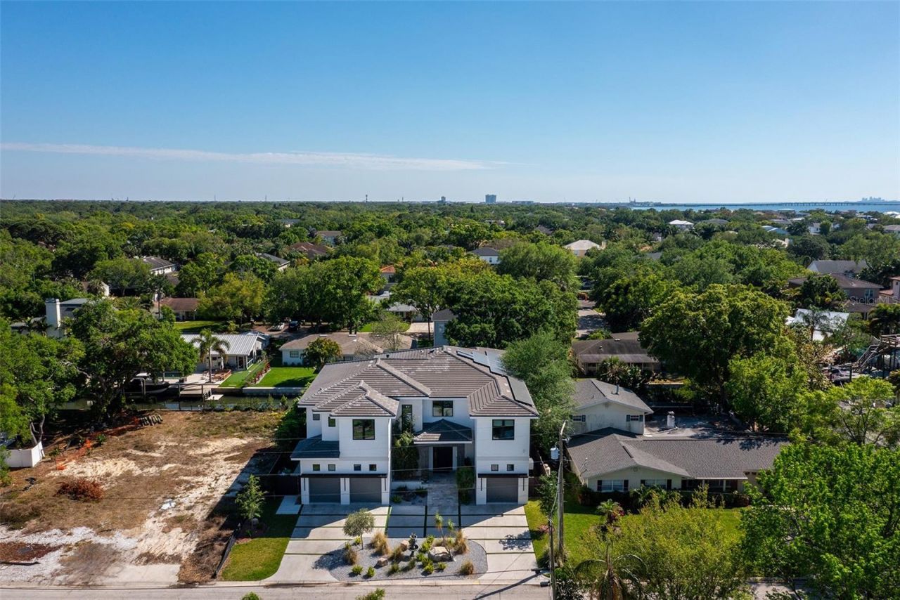 4924 W San Rafael Street, Tampa, FL 33629 Photo