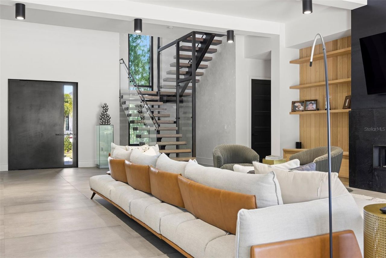 4924 W San Rafael Street, Tampa, FL 33629 Photo