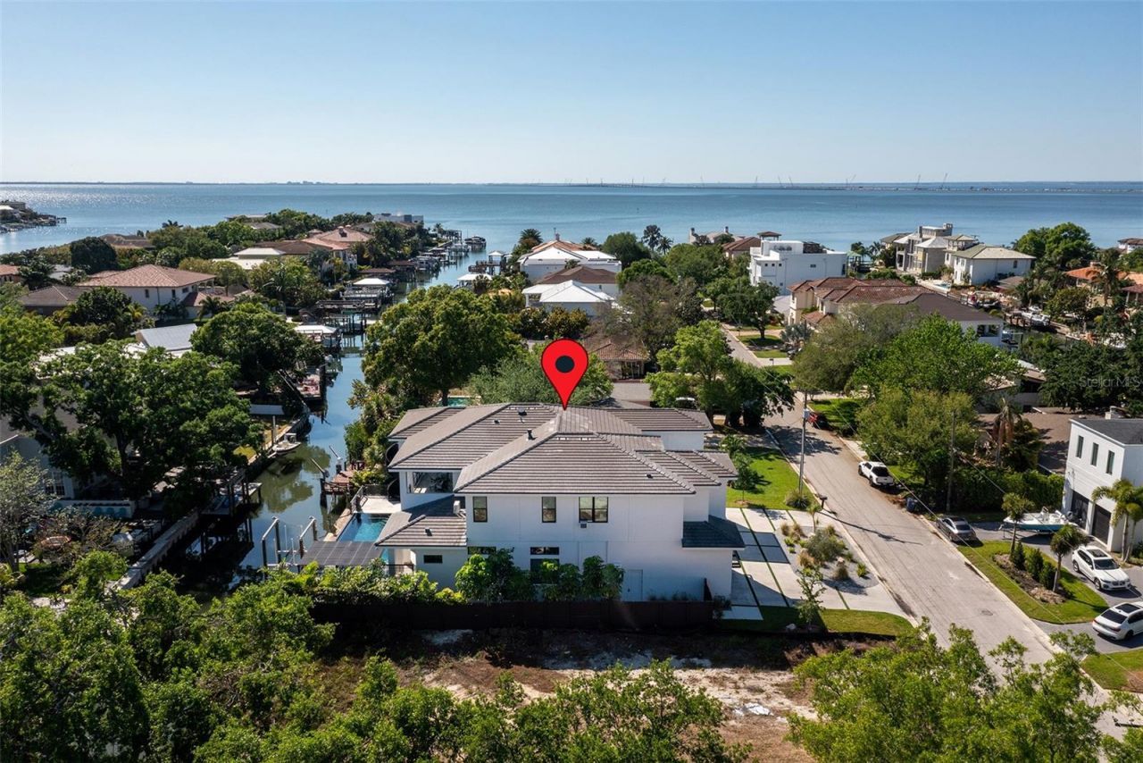 4924 W San Rafael Street, Tampa, FL 33629 Photo