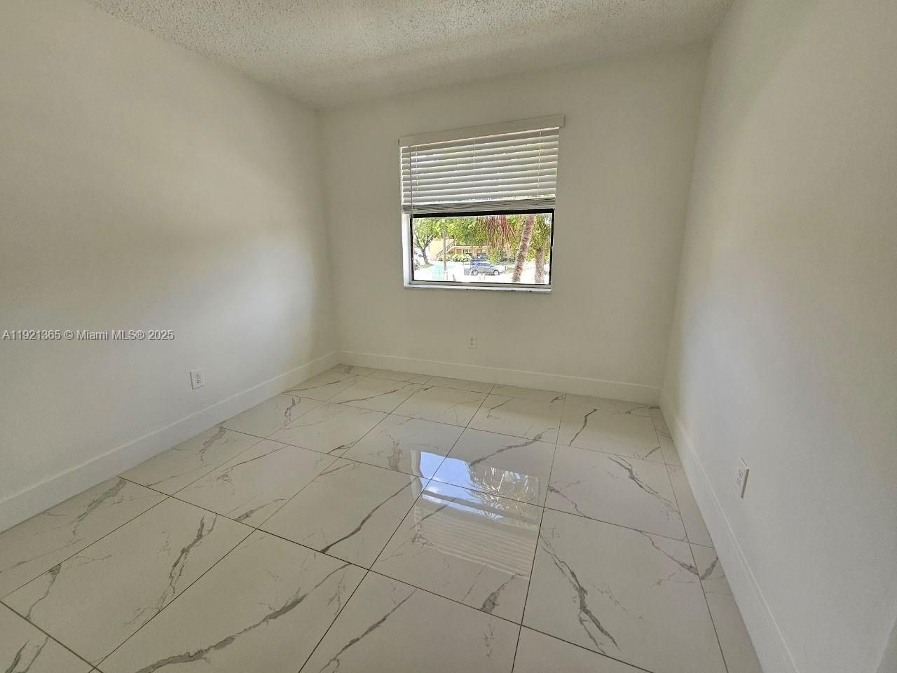 6580 W 27th Ct, Unit 58-21, Hialeah, FL 33016 Photo