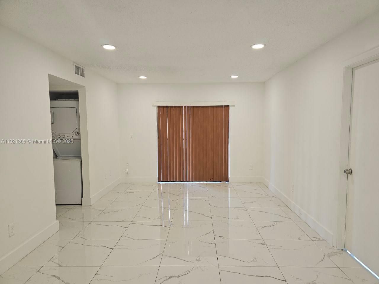 6580 W 27th Ct, Unit 58-21, Hialeah, FL 33016 Photo