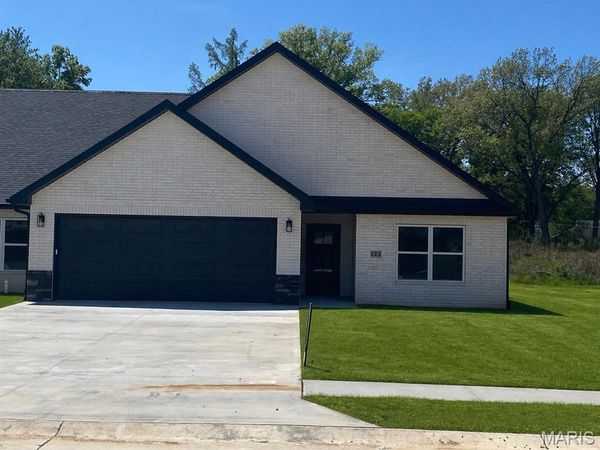 123 Beechwood Lane, Cape Girardeau, MO 63701