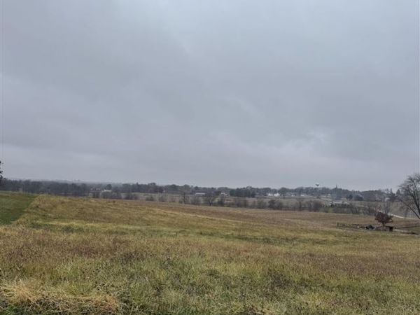 Lot 2 Windmill View Ct., Riverside, IA 52327