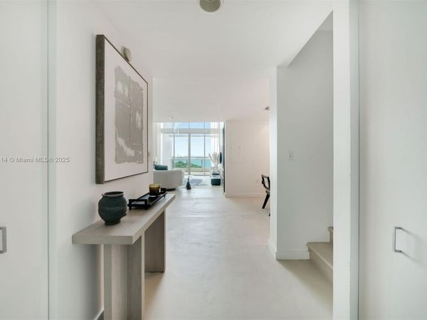 900 Biscayne Blvd, Unit 905, Miami, FL 33132