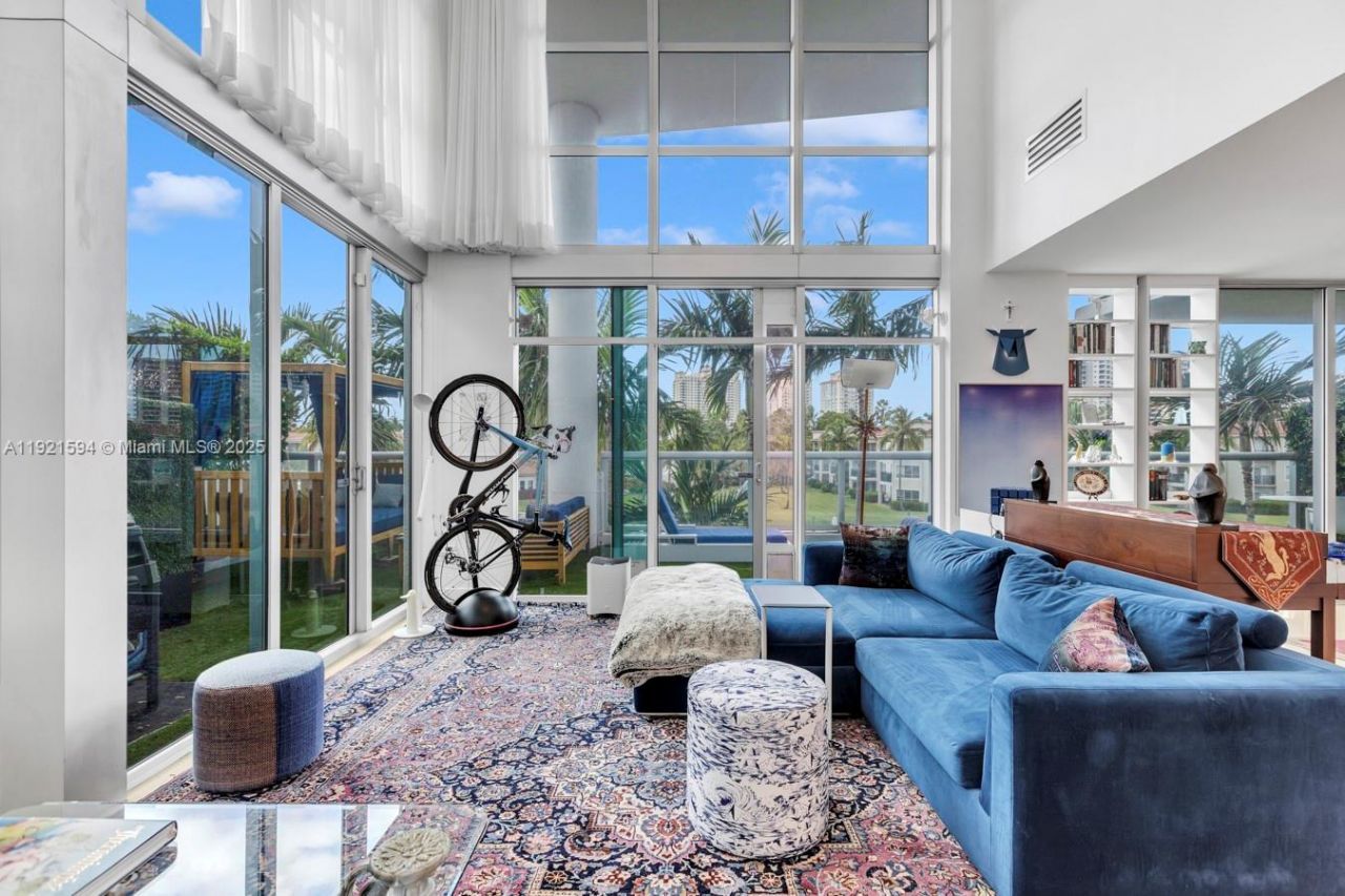 3131 NE 188th St, Unit 2-301, Aventura, FL 33180 Photo