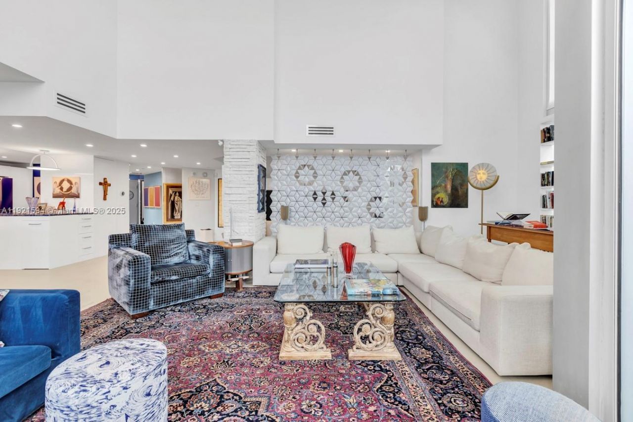 3131 NE 188th St, Unit 2-301, Aventura, FL 33180 Photo