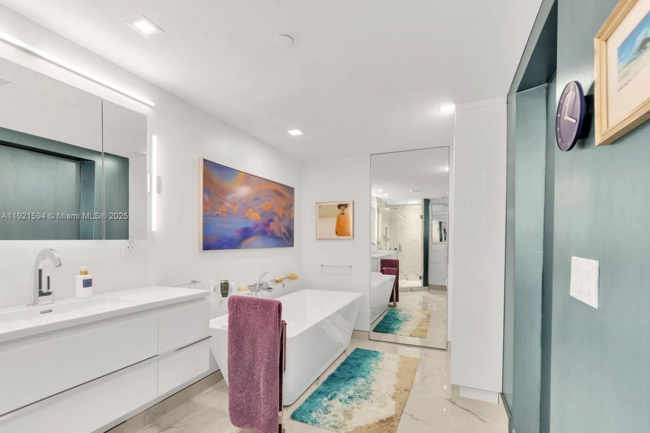 3131 NE 188th St, Unit 2-301, Aventura, FL 33180 Photo