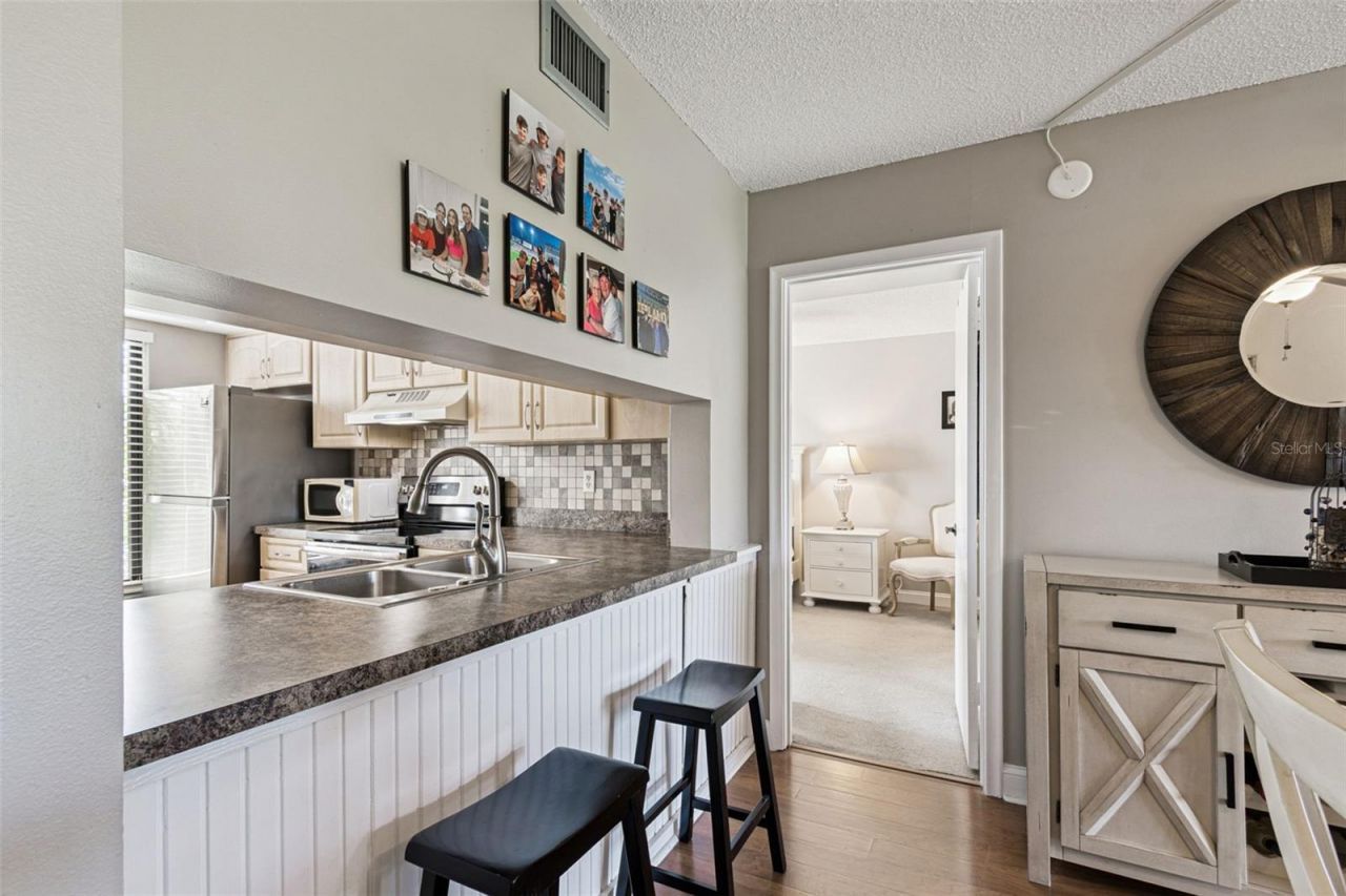 6105 Palma Del Mar Boulevard S, Unit 120, Saint Petersburg, FL 33715 Photo