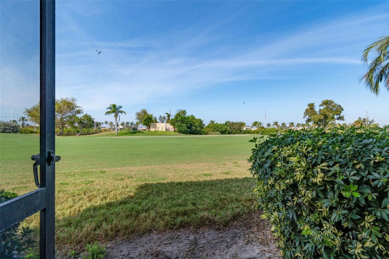 6105 Palma Del Mar Boulevard S, Unit 120, Saint Petersburg, FL 33715 Photo