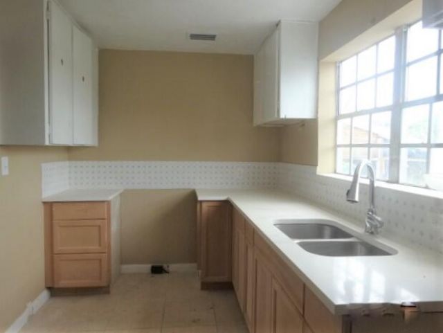 216 SW Avenue D, Belle Glade, FL 33430 Photo