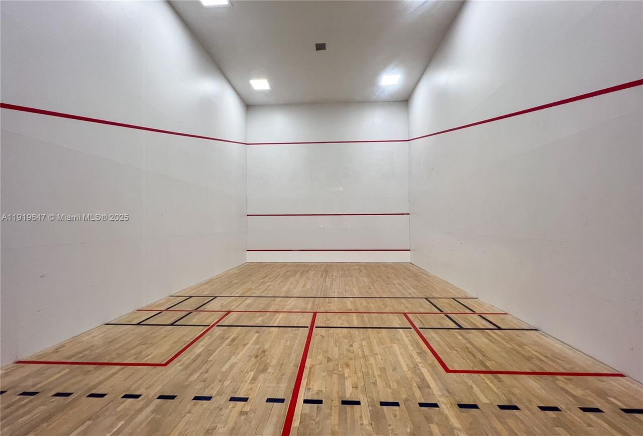 1010 Brickell Ave, Unit 4206, Miami, FL 33131 Photo