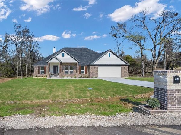 424 Private Road 5440 Drive, Point, TX 75472