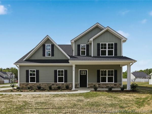 2118 Smith Road, Hope Mills, NC 28348