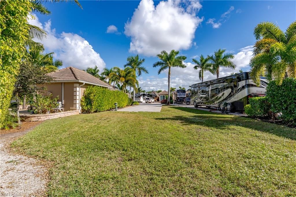 13407 Snook Cir, Naples, FL 34114 Photo