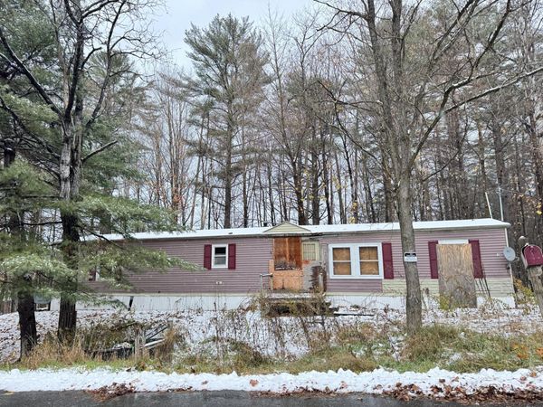 39 Joyce Street, Skowhegan, ME 04976