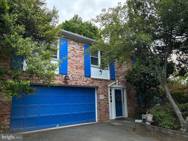 6144 CHESTERBROOK ROAD, MCLEAN, VA 22101
