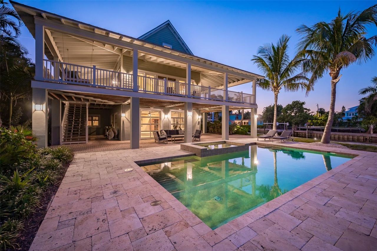 526 56th Street, Holmes Beach, FL 34217 Photo