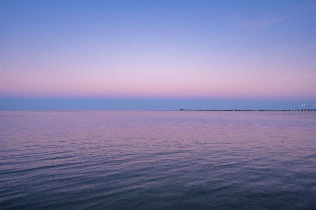 526 56th Street, Holmes Beach, FL 34217 Photo