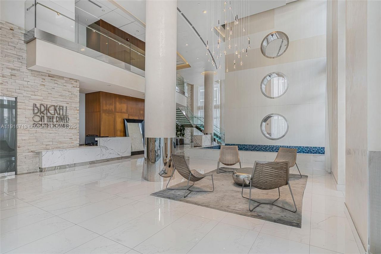 41 SE 5th St, Unit 1212, Miami, FL 33131 Photo