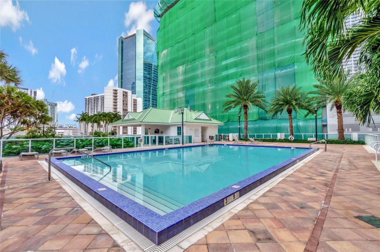 41 SE 5th St, Unit 1212, Miami, FL 33131 Photo