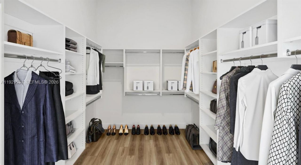 101 Diplomat Pkwy, Unit 1409, Hallandale Beach, FL 33009 Photo