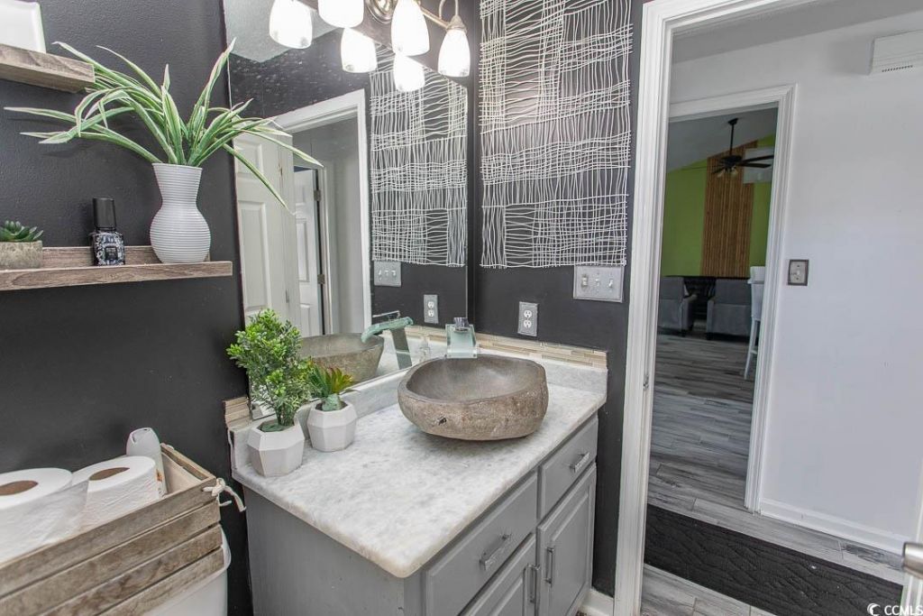 761 Drawbridge Dr. Photo 20