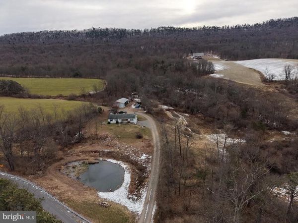 3014 PEACH ORCHARD ROAD, MCCONNELLSBURG, PA 17233