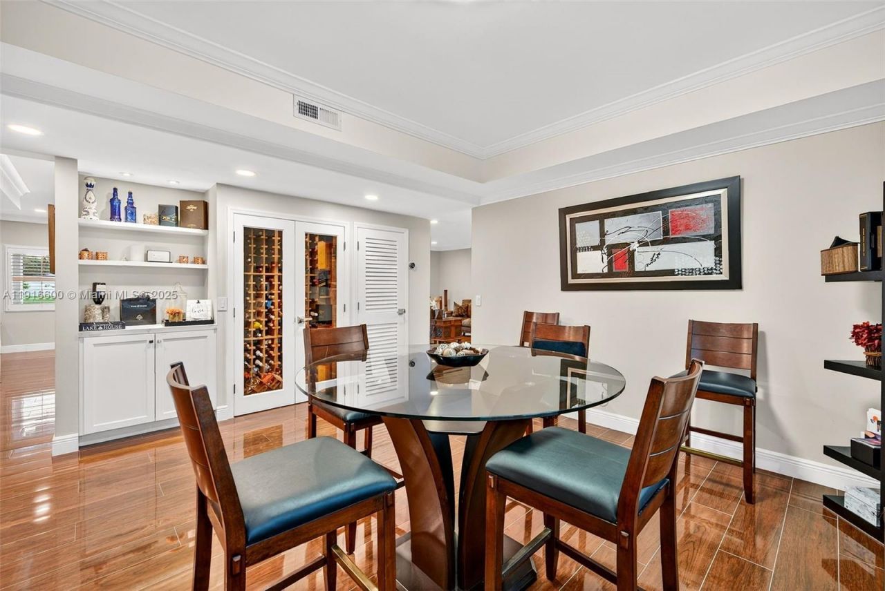 20230 NW 7th St, Pembroke Pines, FL 33029 Photo