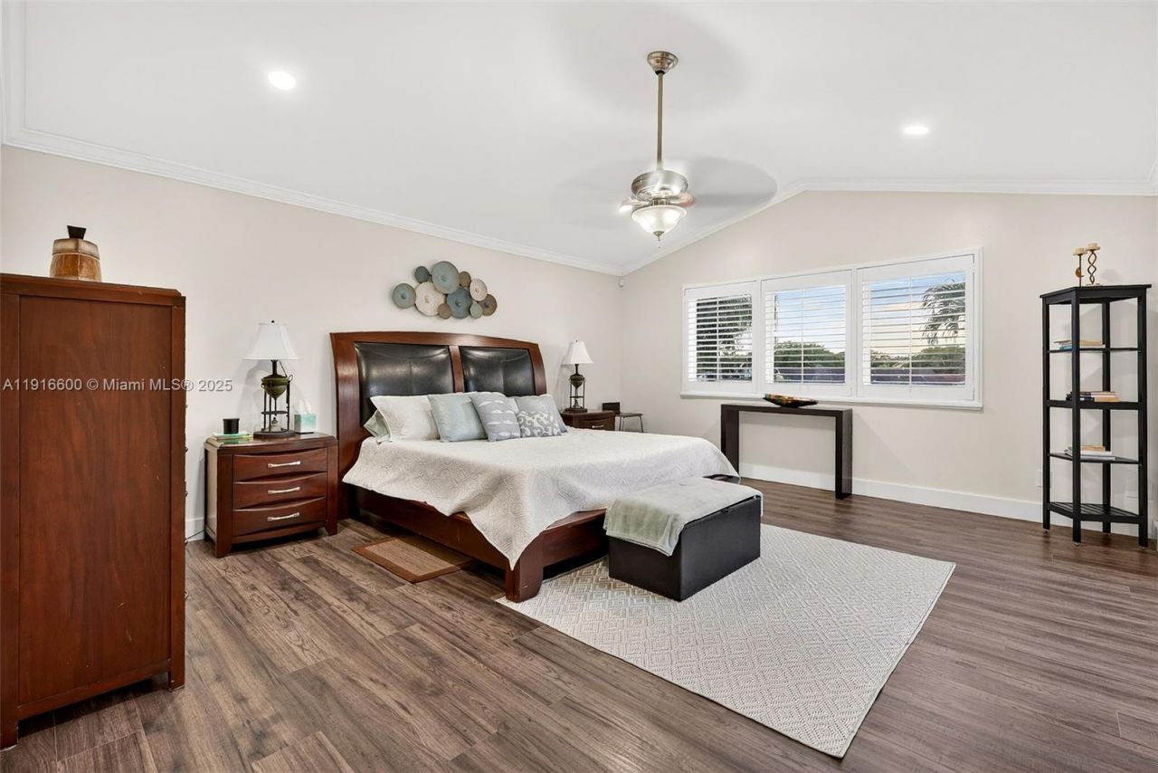 20230 NW 7th St, Pembroke Pines, FL 33029 Photo