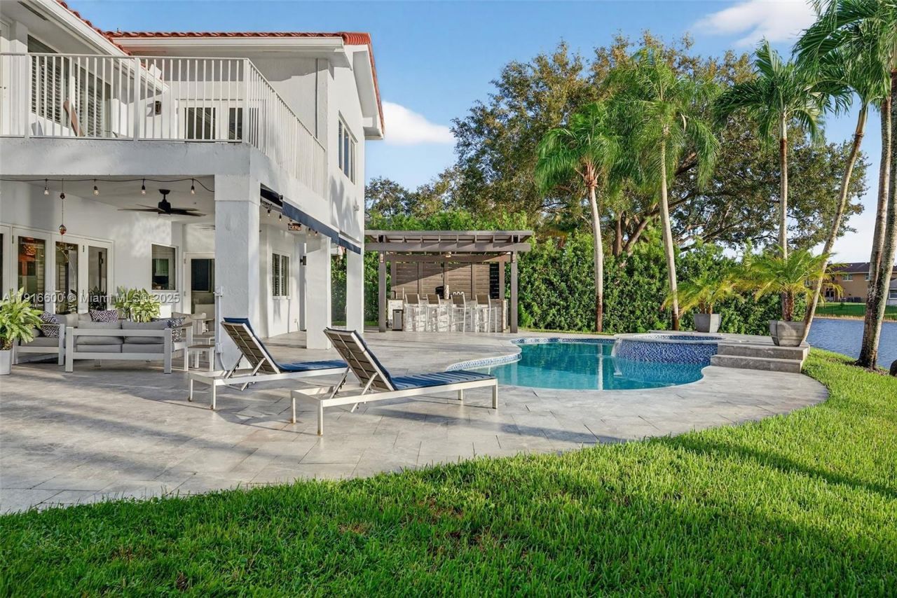 20230 NW 7th St, Pembroke Pines, FL 33029 Photo