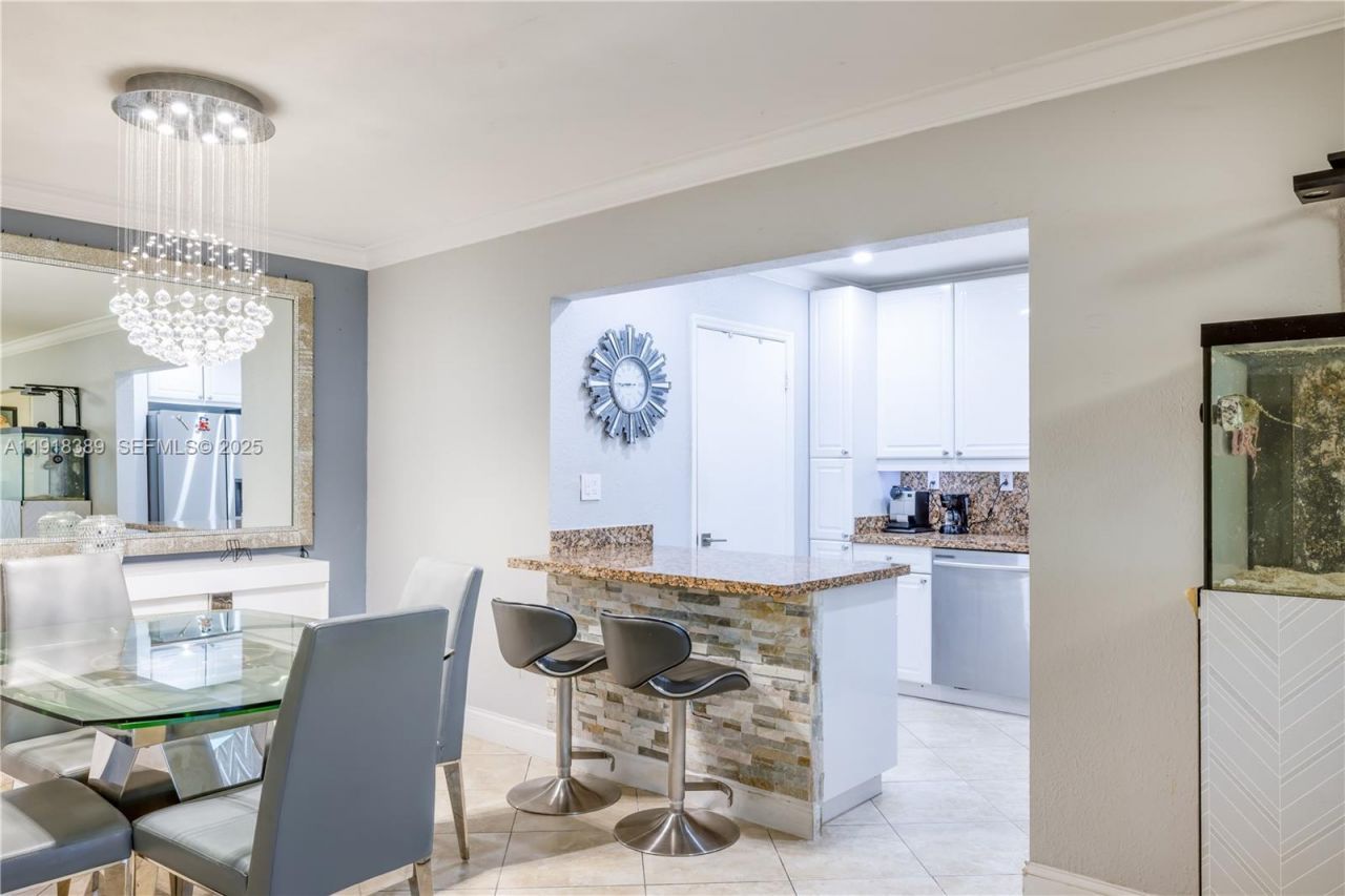 12800 SW 43rd Dr, Unit 102-B, Miami, FL 33175 Photo