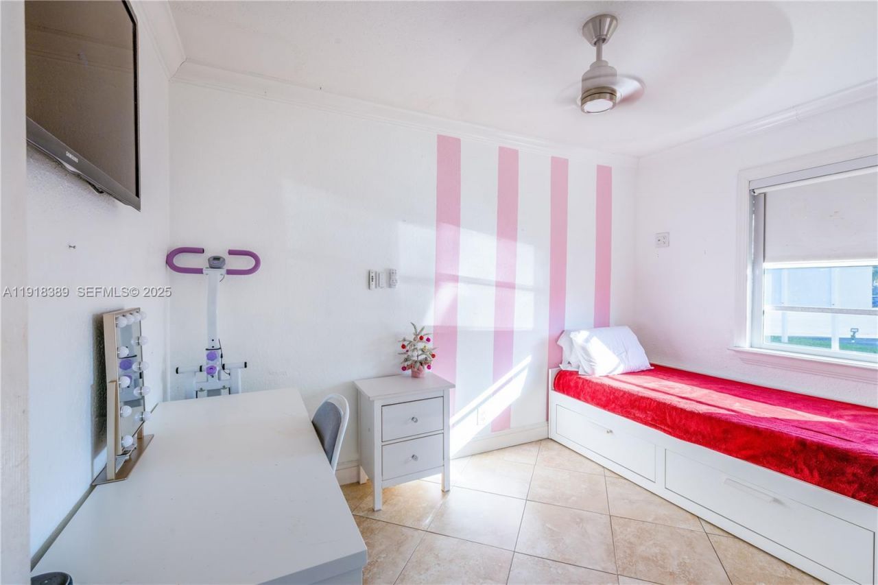 12800 SW 43rd Dr, Unit 102-B, Miami, FL 33175 Photo