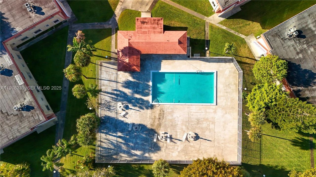 12800 SW 43rd Dr, Unit 102-B, Miami, FL 33175 Photo