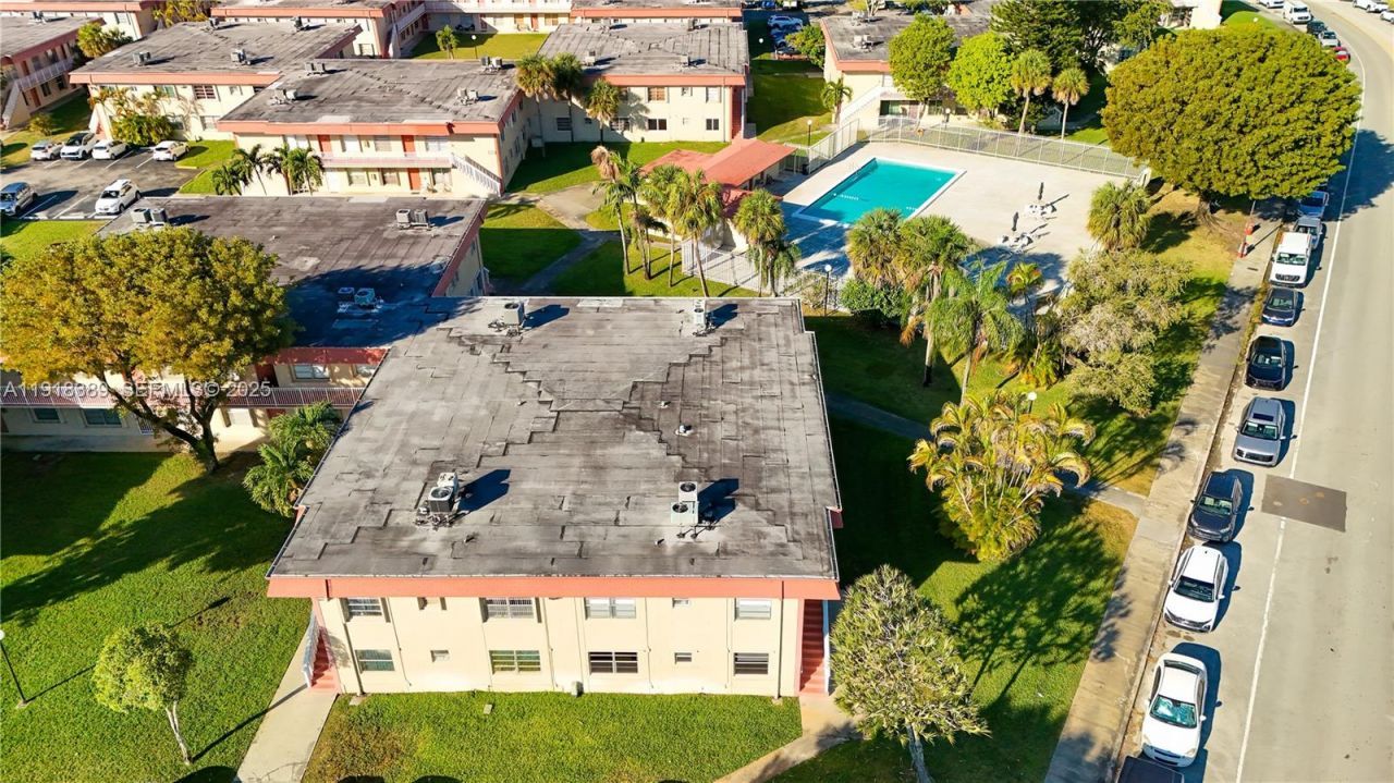 12800 SW 43rd Dr, Unit 102-B, Miami, FL 33175 Photo