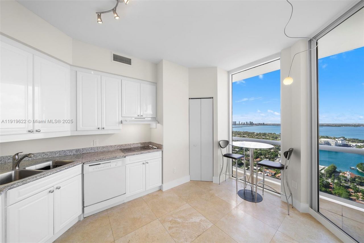 4775 Collins Ave, Unit PH4306, Miami Beach, FL 33140 Photo