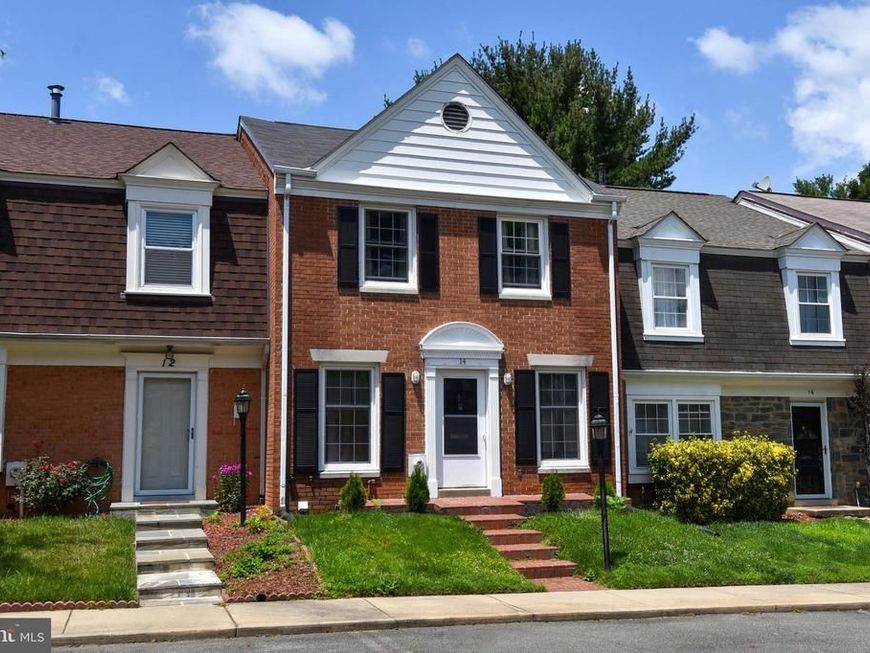 14 Fenceline Drive, Gaithersburg, MD 20878 Main Photo