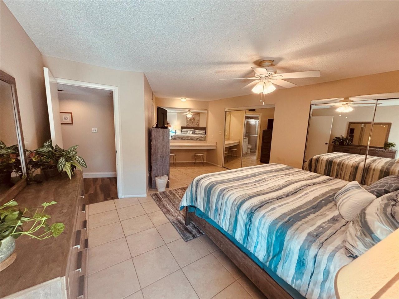 6518 Midnight Pass Road, Unit 209, Sarasota, FL 34242 Photo