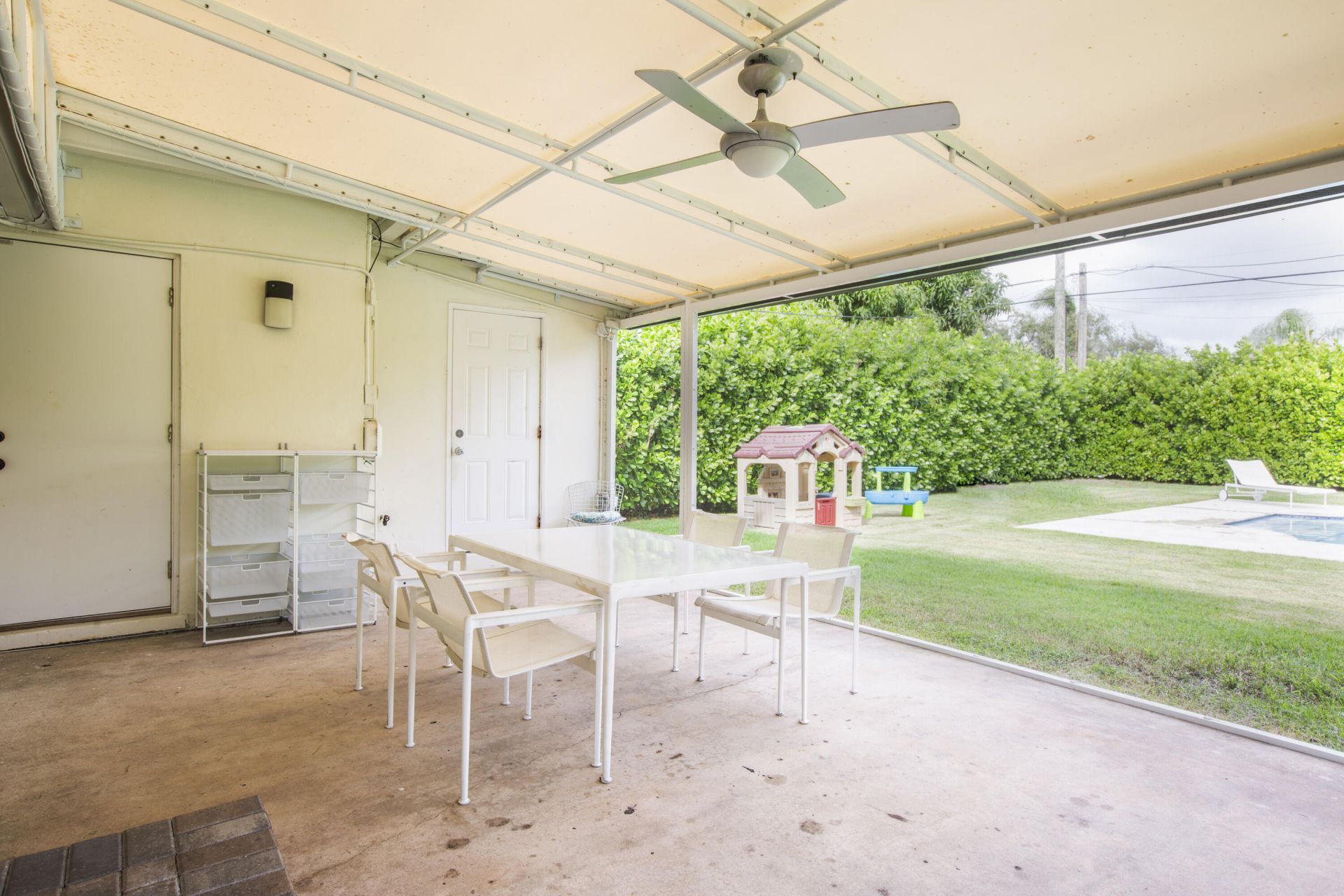 247 Bloomfield Drive, West Palm Beach, FL 33405 Photo