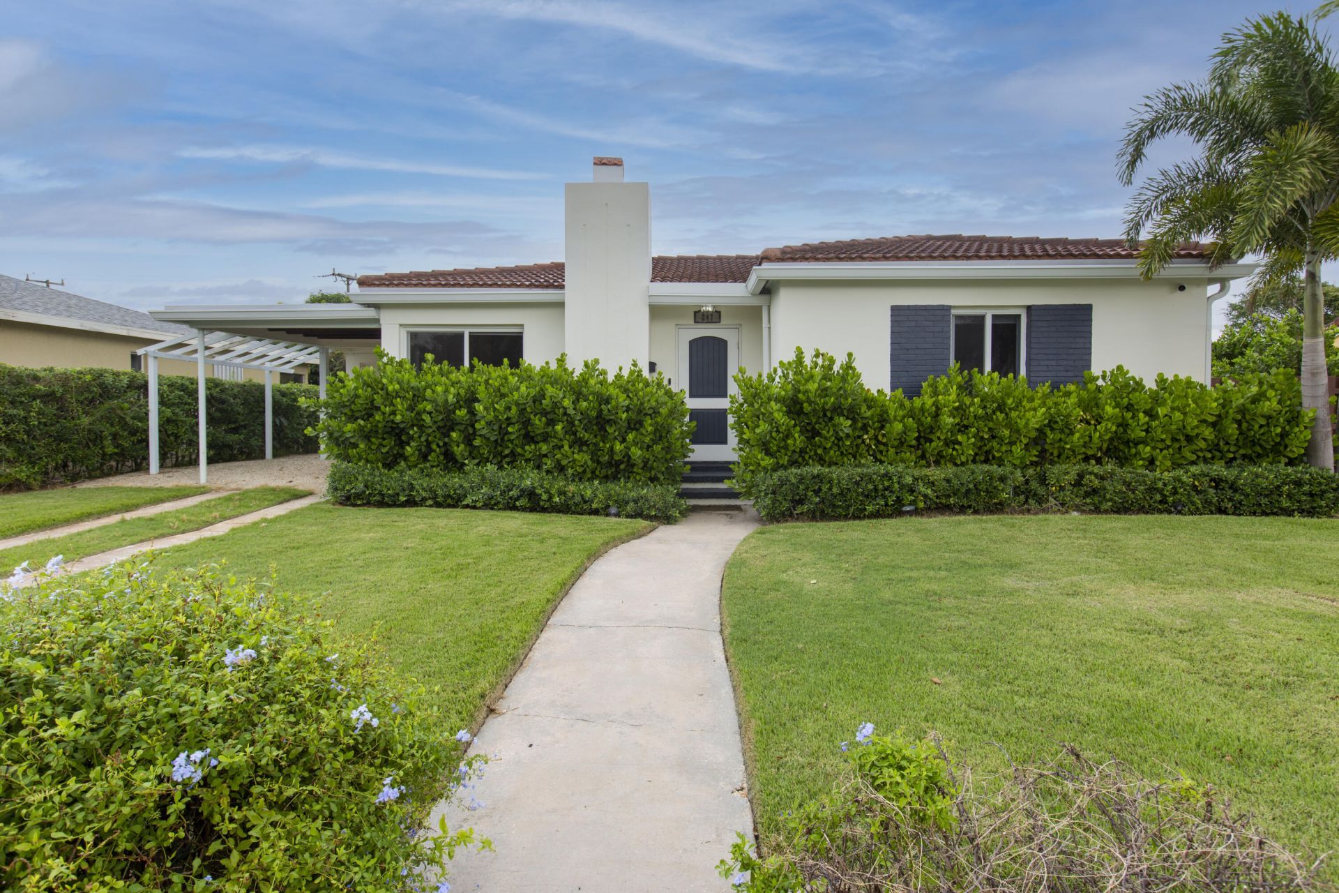 247 Bloomfield Drive, West Palm Beach, FL 33405 Photo