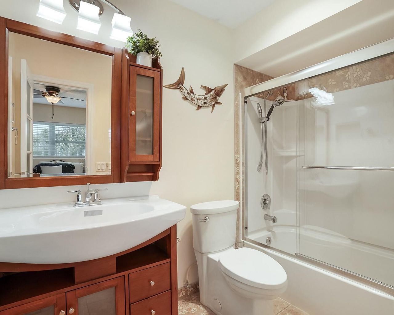 3501 NW 47th Avenue, Unit 503, Lauderdale Lakes, FL 33319 Photo