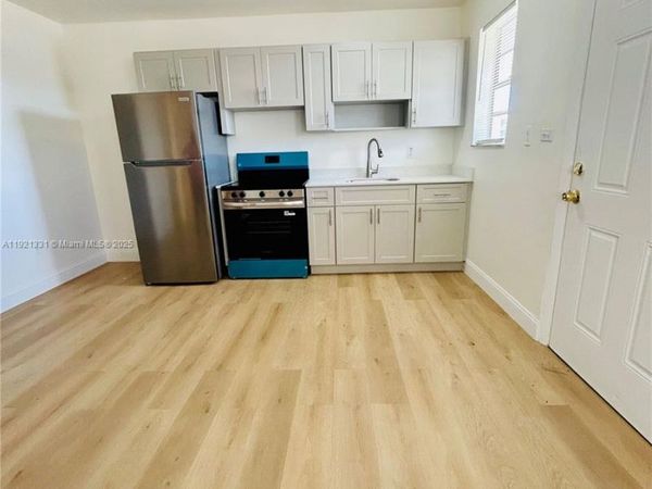 10601 SW 184th St, Unit 10603, Cutler Bay, FL 33157