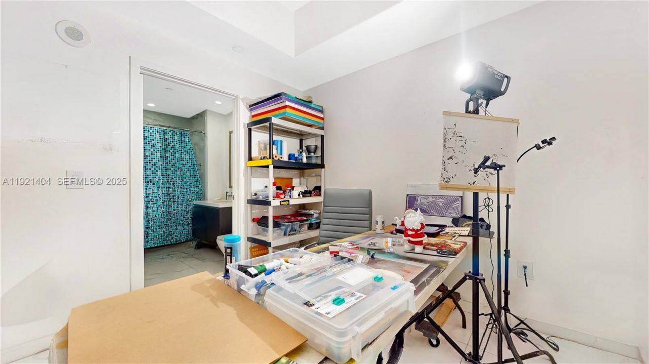 851 NE 1st Ave, Unit 1508, Miami, FL 33132 Photo