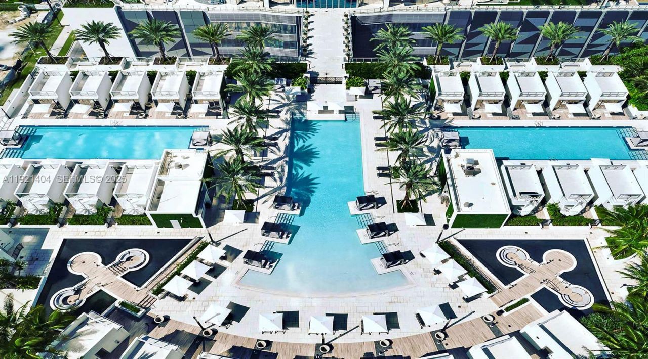 851 NE 1st Ave, Unit 1508, Miami, FL 33132 Photo