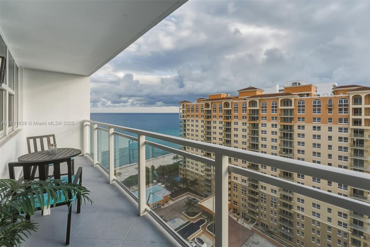 2030 S Ocean Dr, Unit 1810, Hallandale Beach, FL 33009 Photo