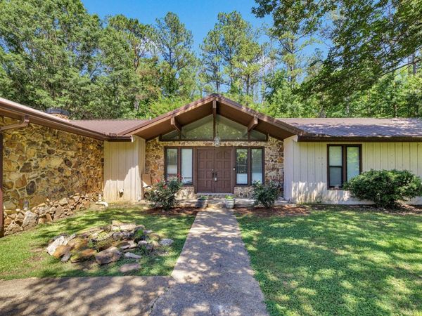 415 N Cummings St., Fulton, MS 38843