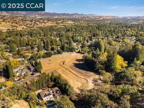 80 Dot Drive, Alamo, CA 94507
