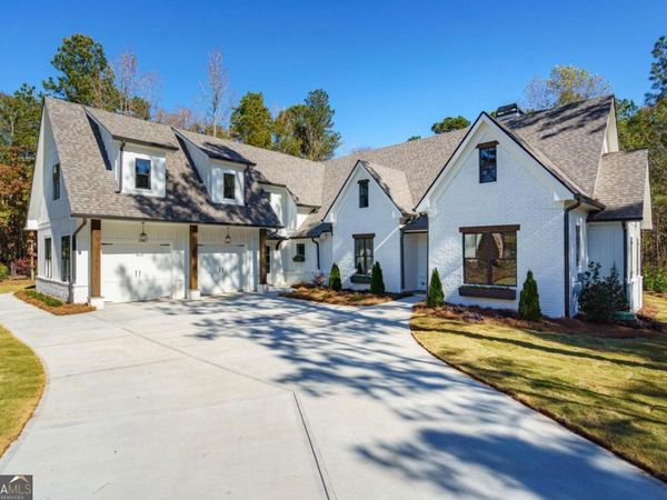 140 Parkside Lane, Eatonton, GA 31024